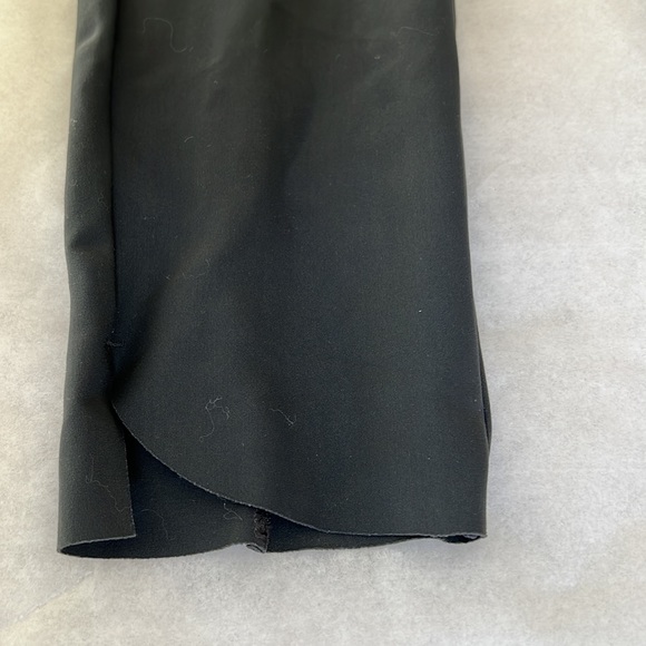 Athleta ladies pants. Extra small. Dark gray. Perfect condition - Picture 2 of 5
